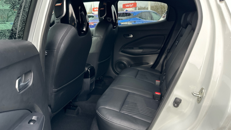 Nissan Juke 1.0 DiG-T Tekna 5dr Petrol Hatchback